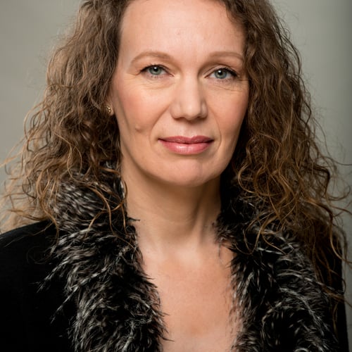 Eva Dorrepaal
