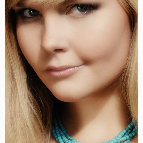 Aline Decock