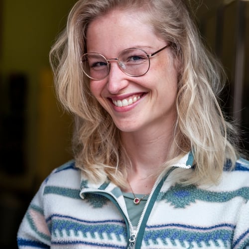 Roos van den Broek