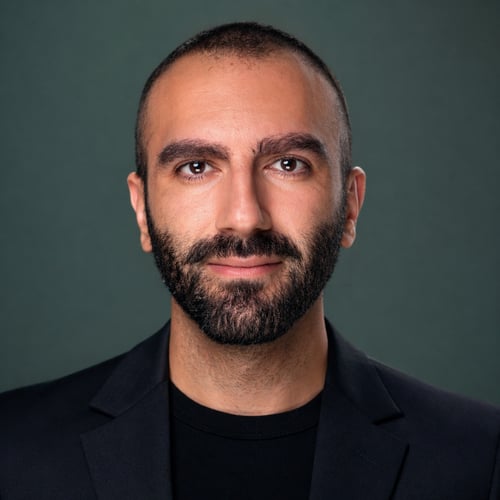 Raffi Assaturi