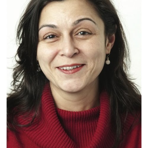 Raziye Akilli