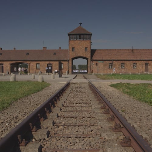 Tracking down Ausachwitz