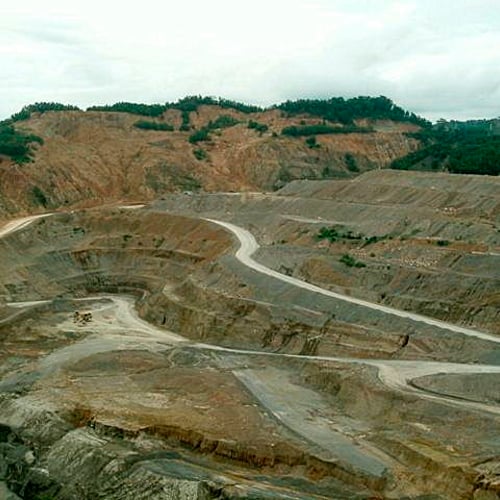 War on Minerals