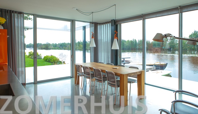 SUMMERHOUSE