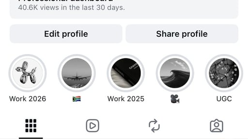 Instagram 